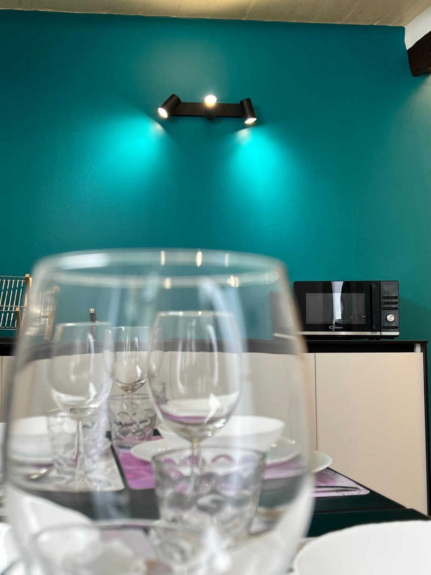 Blue Sapphire Como Cozy Flat In Center Of City Apartman Kültér fotó